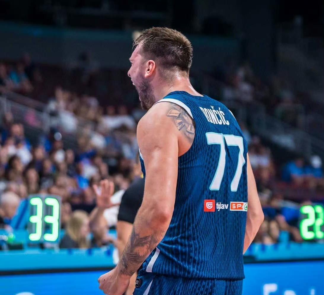 九游网页版入口 -美金兑换加纳赛地