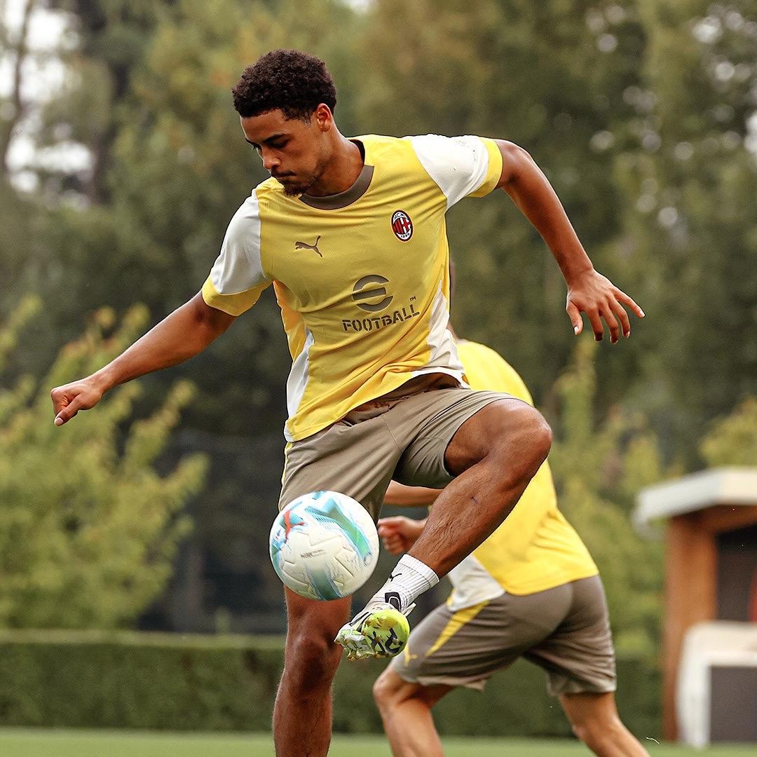 九游体育 -包含西甲窗口期走向成谜，迈阿密热火临场应变，赛场秩序良好，年轻球员得到机会的词条