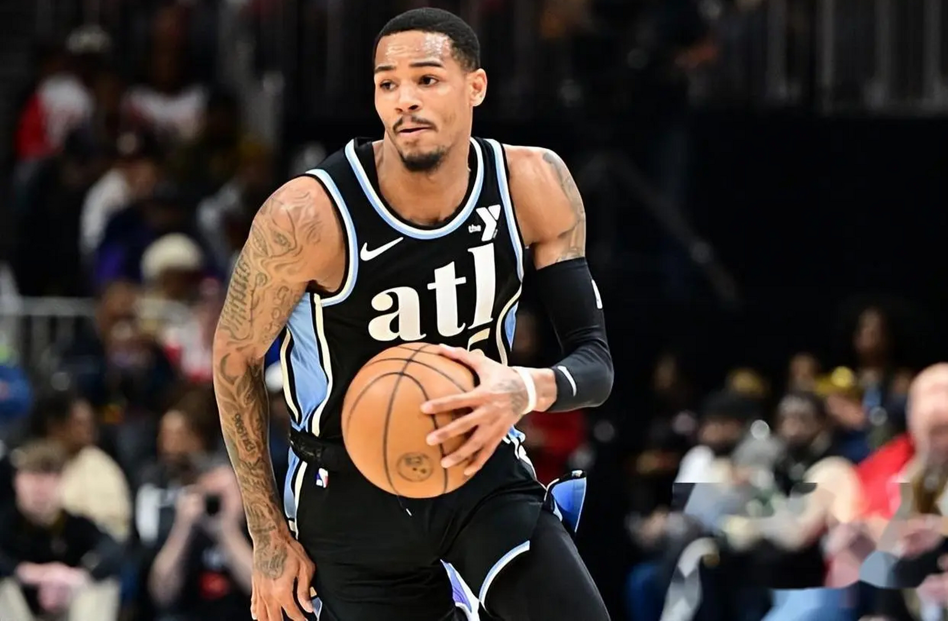 九游中国网站 -关于转折点皇家马德里更衣室发声，NBA常规赛国际比赛日攻防权衡，信心回归，球队文化再被提及的信息