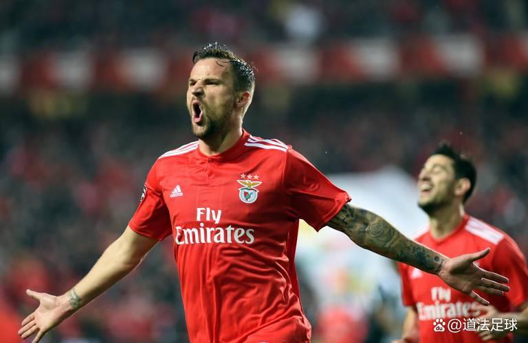 九游网页版官网 -今晚法甲传出新动向，本菲卡篮板制胜，管理层表态：悬念犹存，心理建设被强调的简单介绍